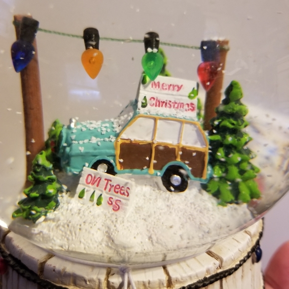 VINTAGE STATION WAGON TREE MUSICAL SNOW GLOBE - Picture 5 of 7